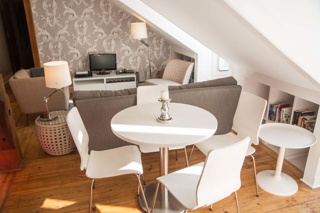 Flh Chiado Terrace Flat * Lisbon